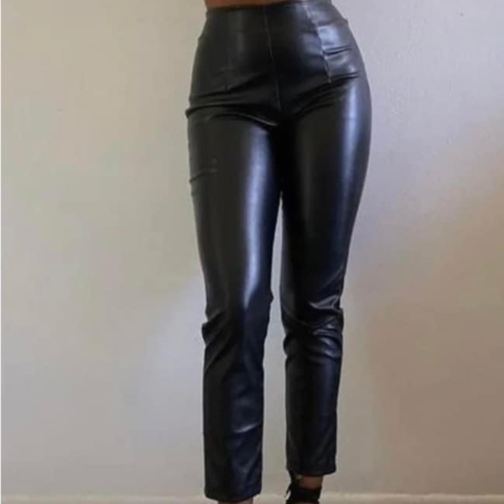 Princess Polly black leather pants 🖤